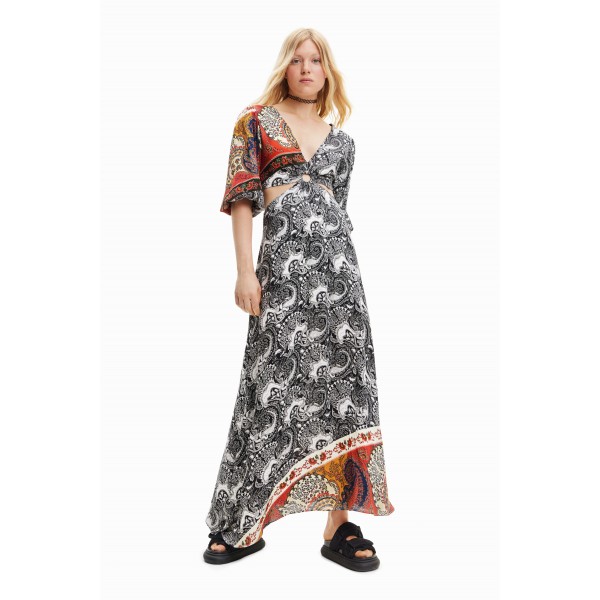 Robe longue découpes motif paisley