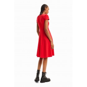 Robe courte ajustée arty